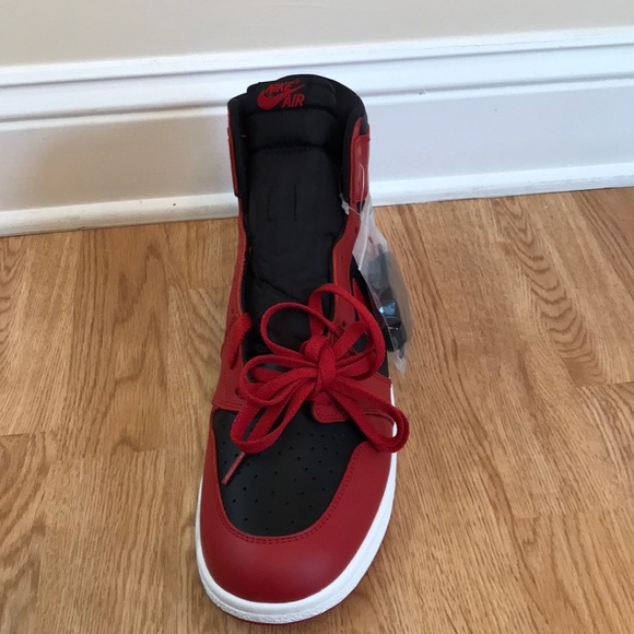 Air Jordan 1 retro hi DS - Picture 2 of 5